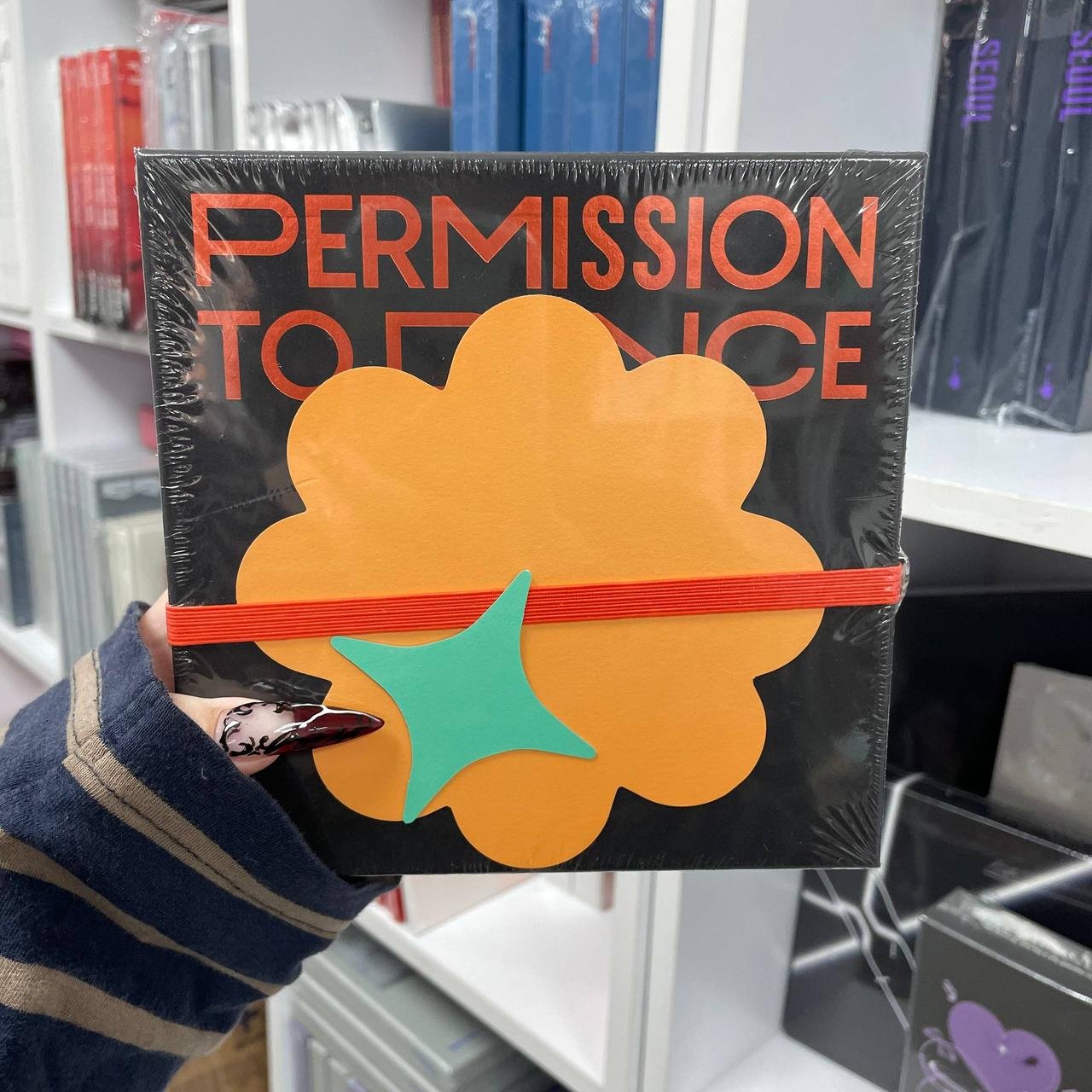 BTS - PERMISSION TO DANCE ON STAGE - LIVE (LIVE ALBUM)
