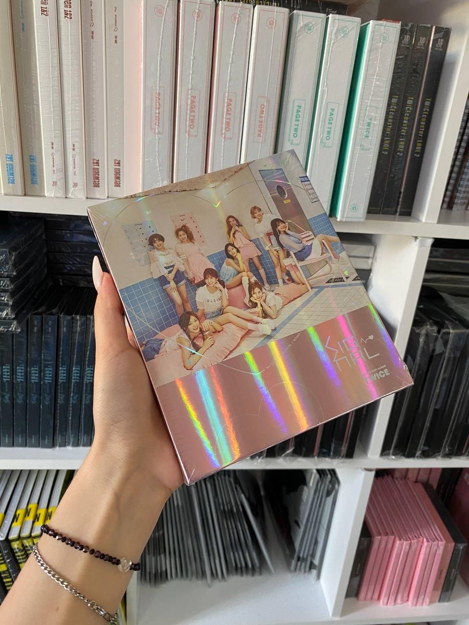 TWICE – SIGNAL Ver. B