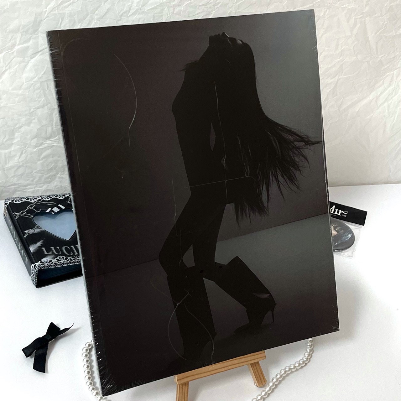 YEJI (ITZY) - AIR (Photobook Ver. A)