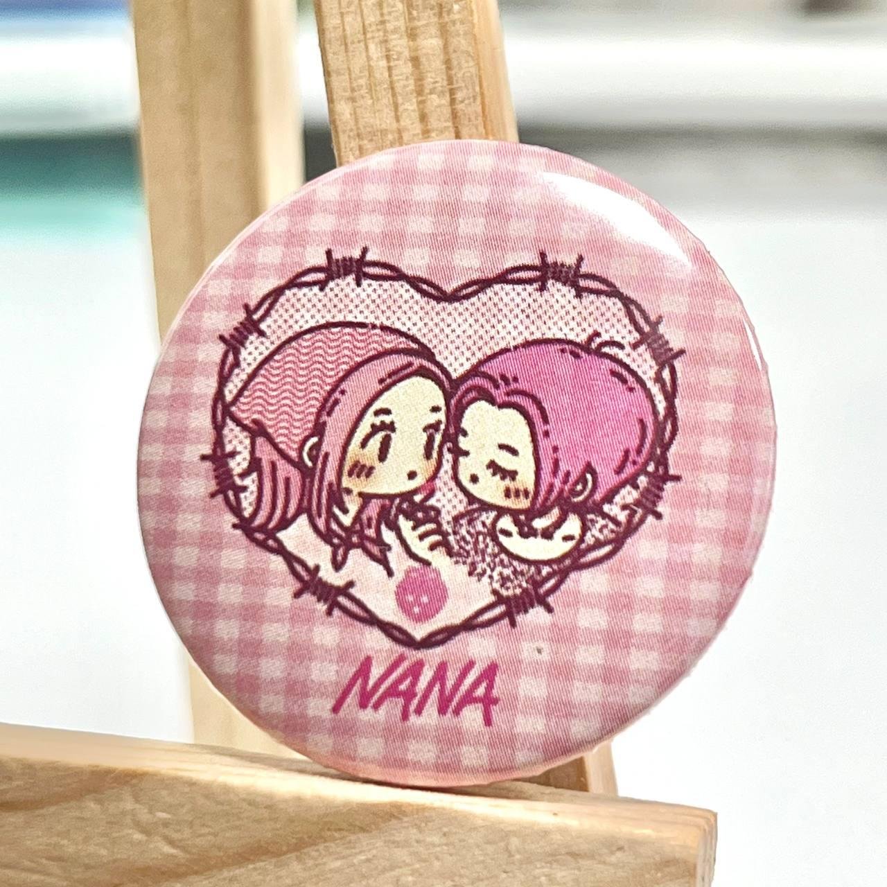 Міні значок NANA