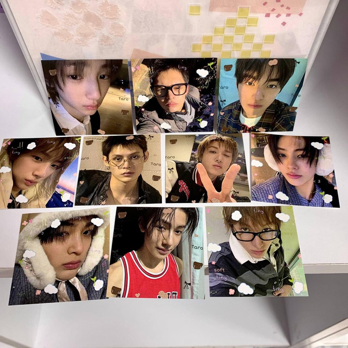 Набір з 10 наліпок Cortis