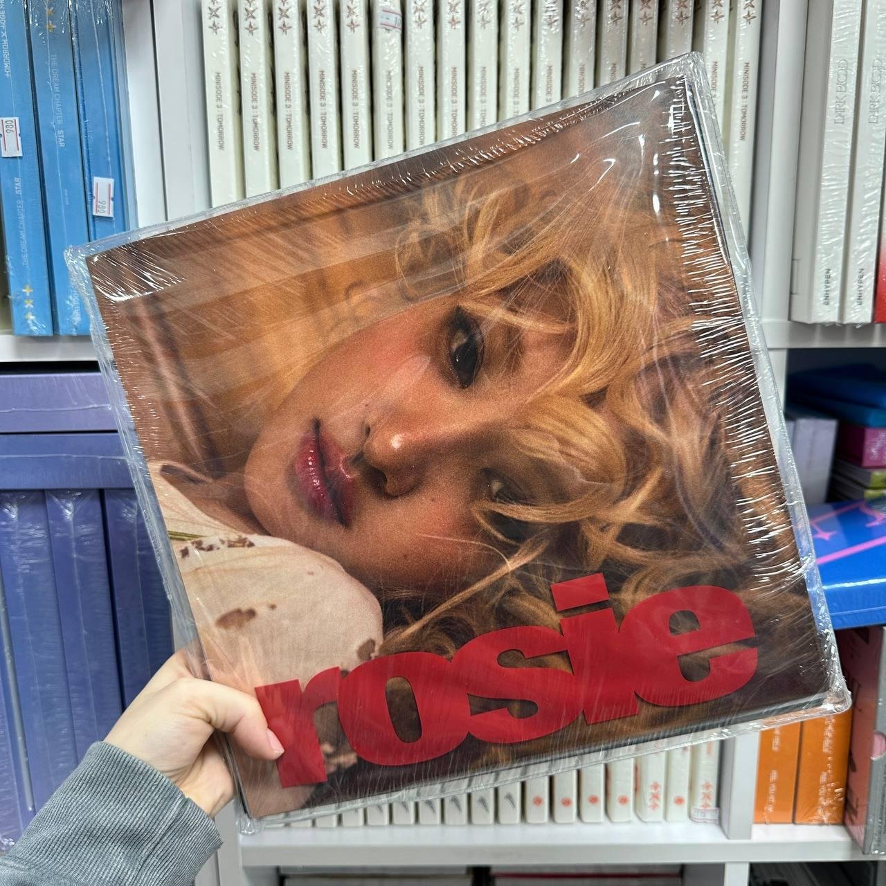 ROSÉ (BLACKPINK) - rosie (Retail Exclusive)