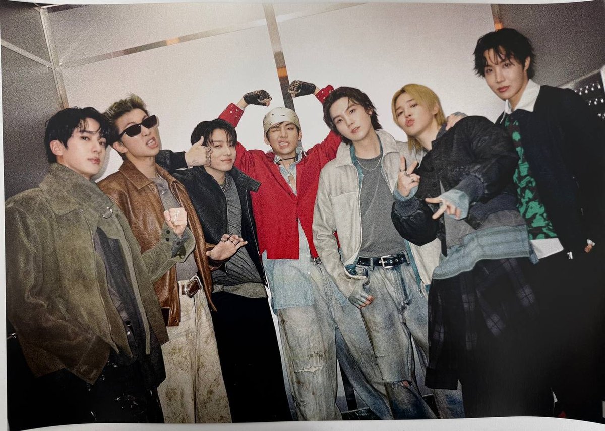 Постер BTS