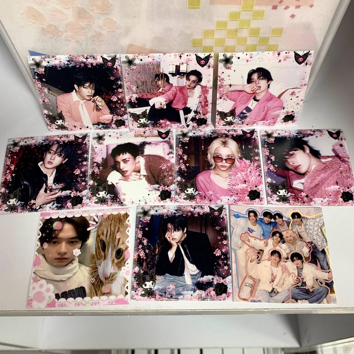 Набір з 10 наліпок Stray Kids