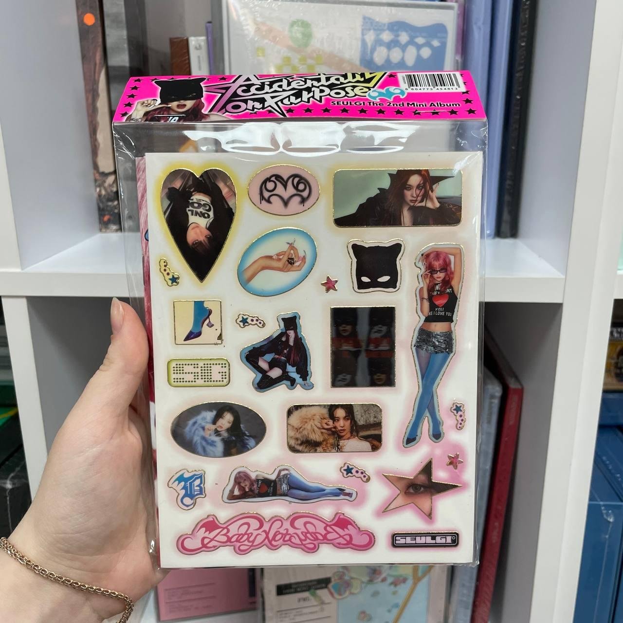 SEULGI (Red Velvet) - Accidentally On Purpose (Sticker Ver.)