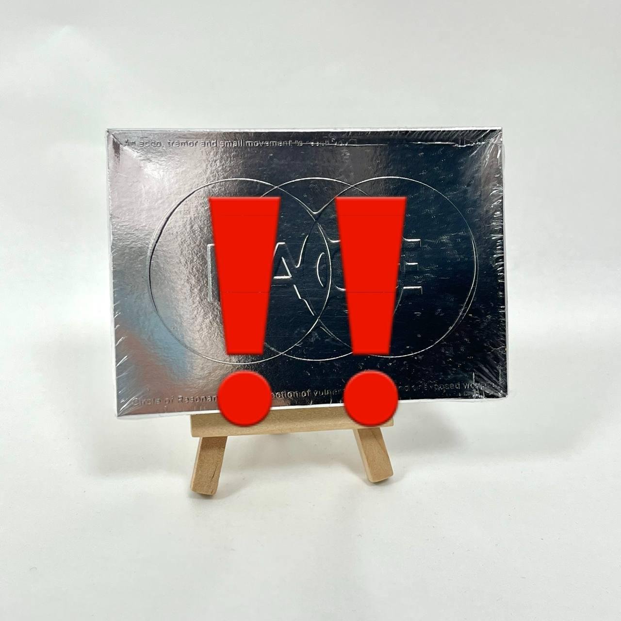 Jimin (BTS) - FACE (Weverse Albums Ver.) !ПОШКОДЖЕННЯ НА ФОТО!