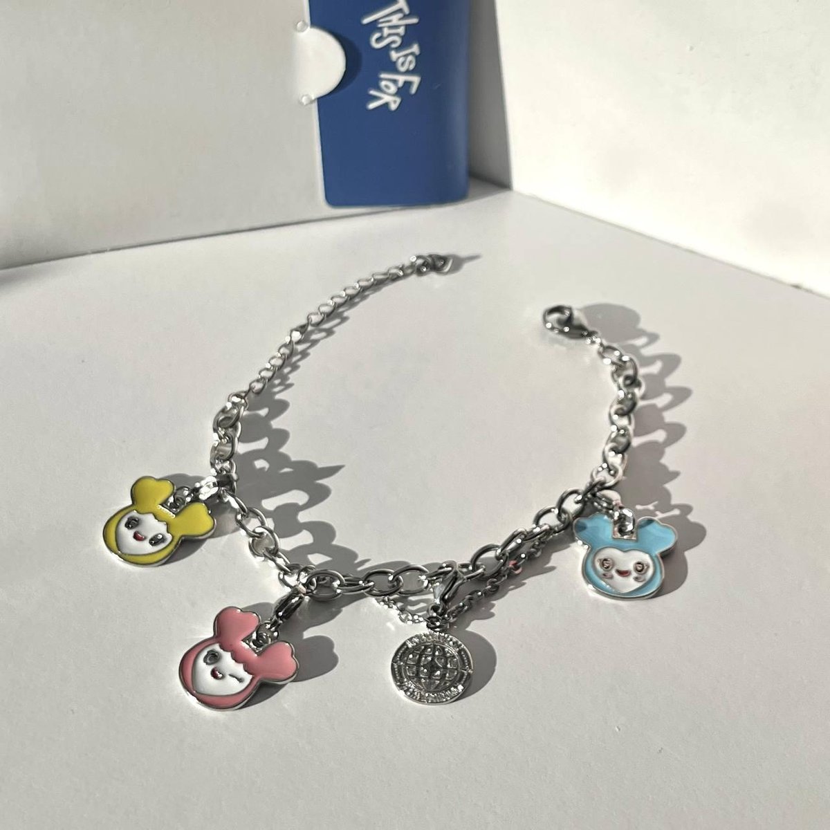 Браслет TWICE