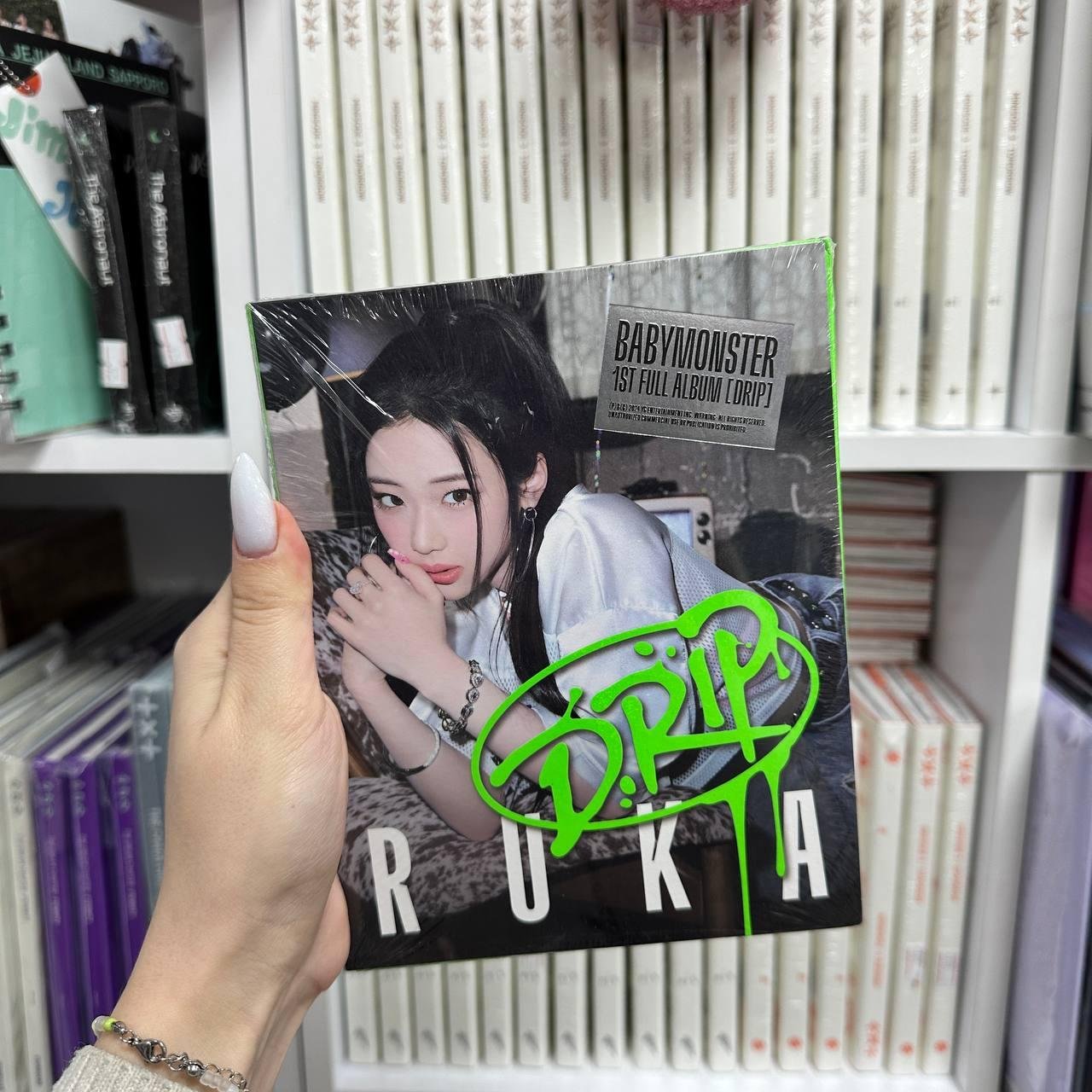 Babymonster - Drip Yg tag ver. Ruka