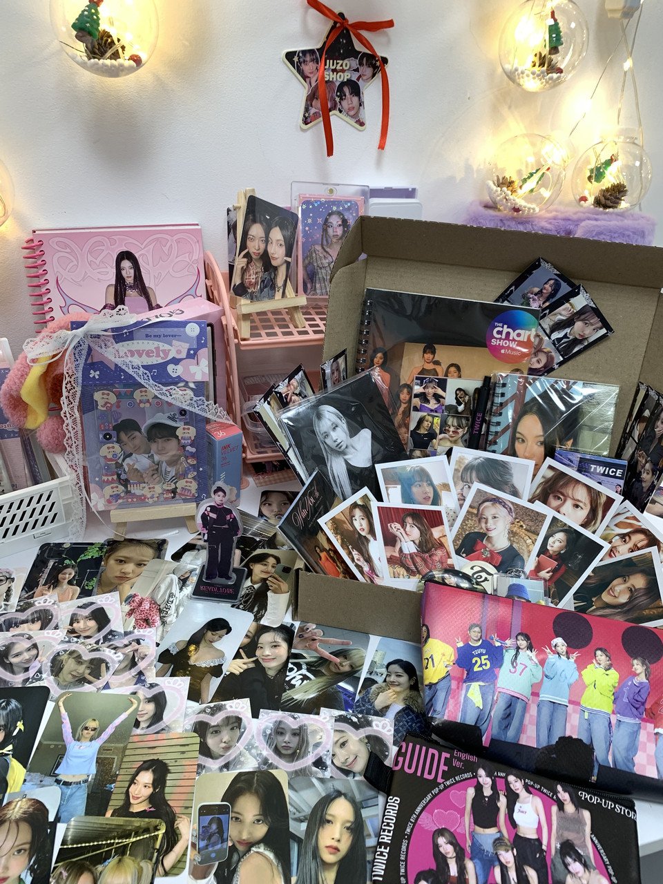 Подарунковий Бокс із TWICE на 850!
