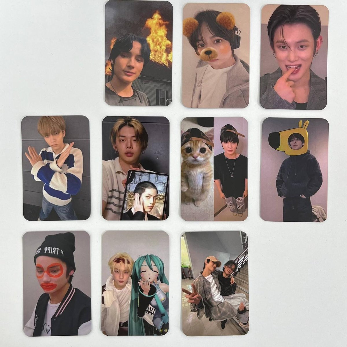 Мемний сет двосторонніх карток TXT