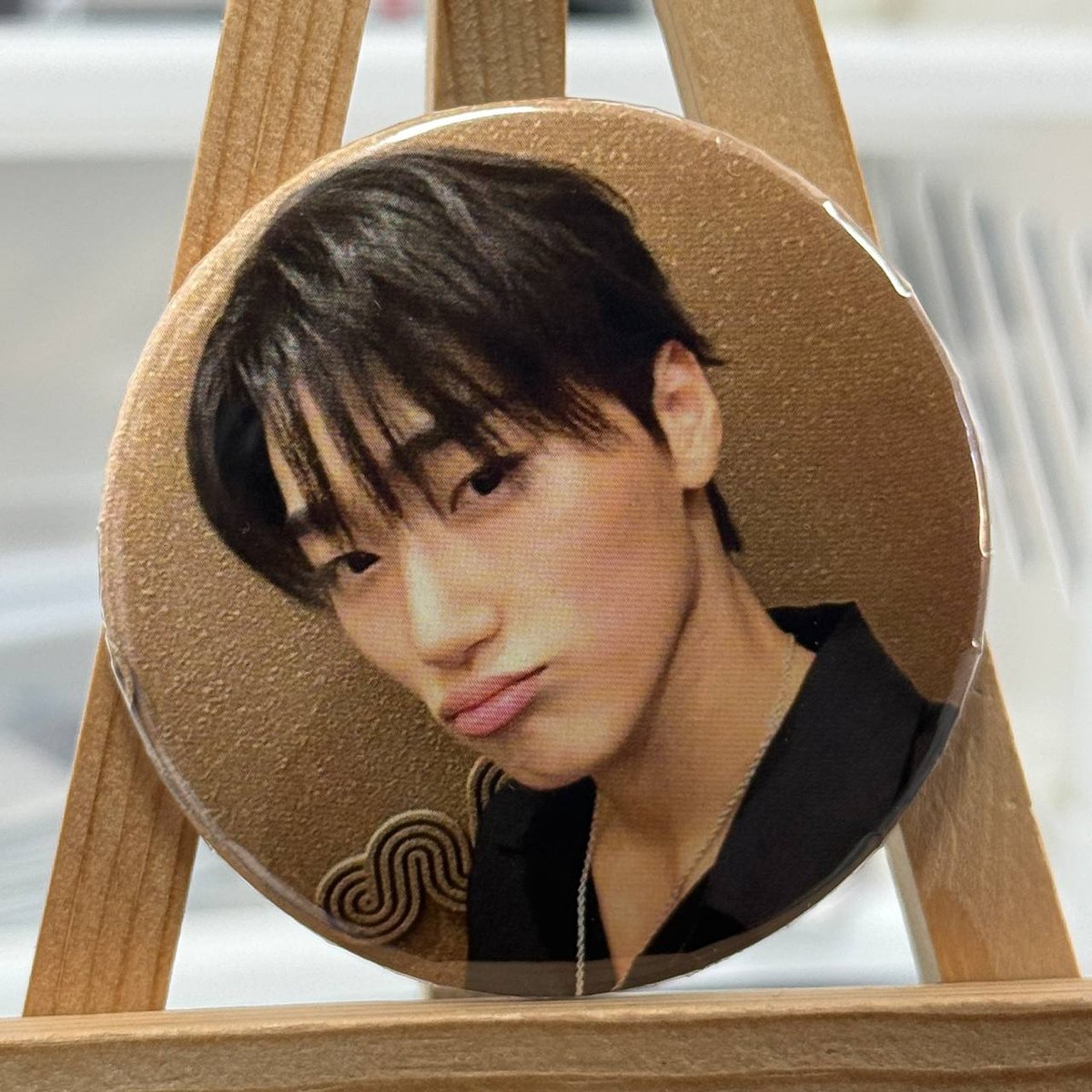 Значок  Ateez