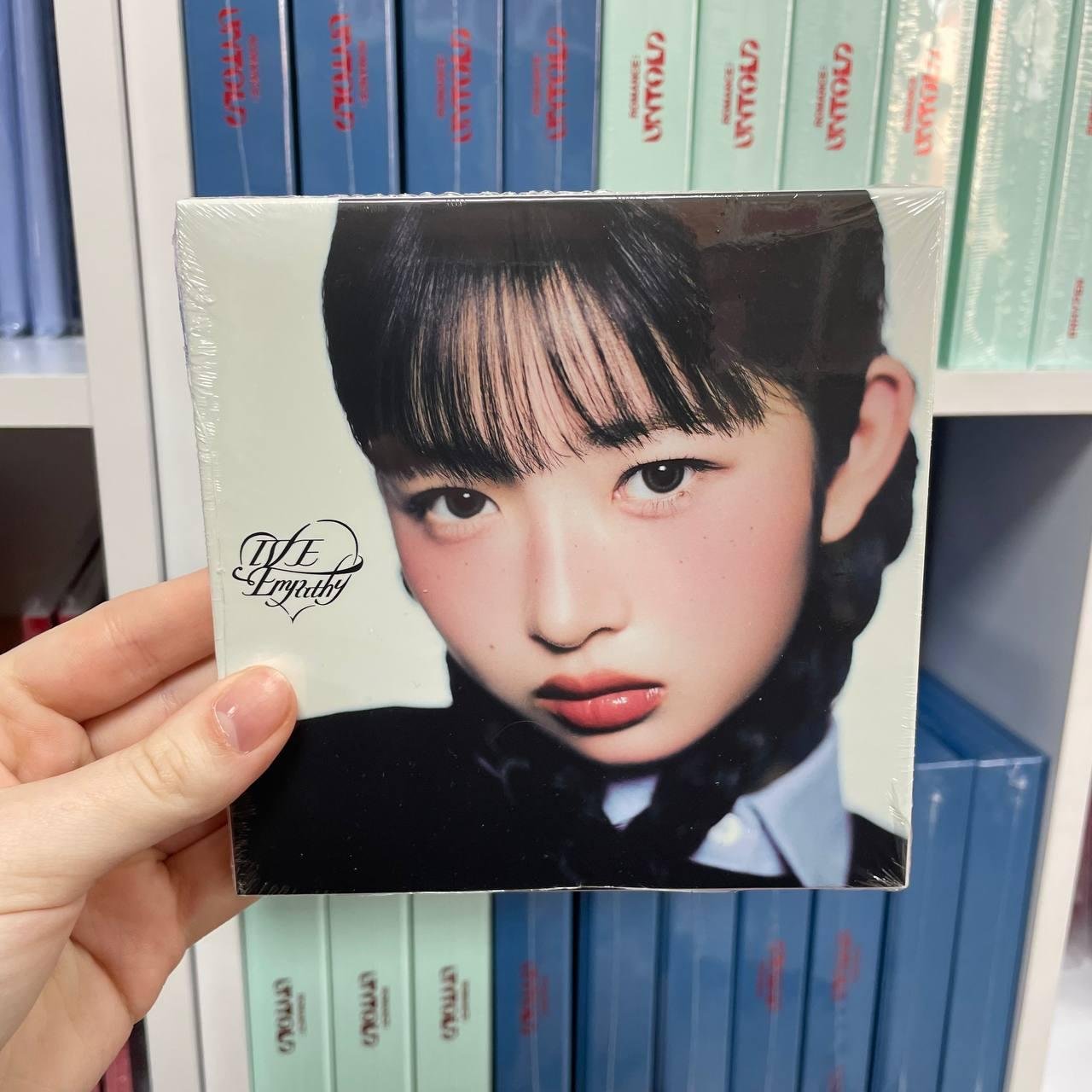 IVE - IVE EMPATHY (DIGIPACK VER.) REI