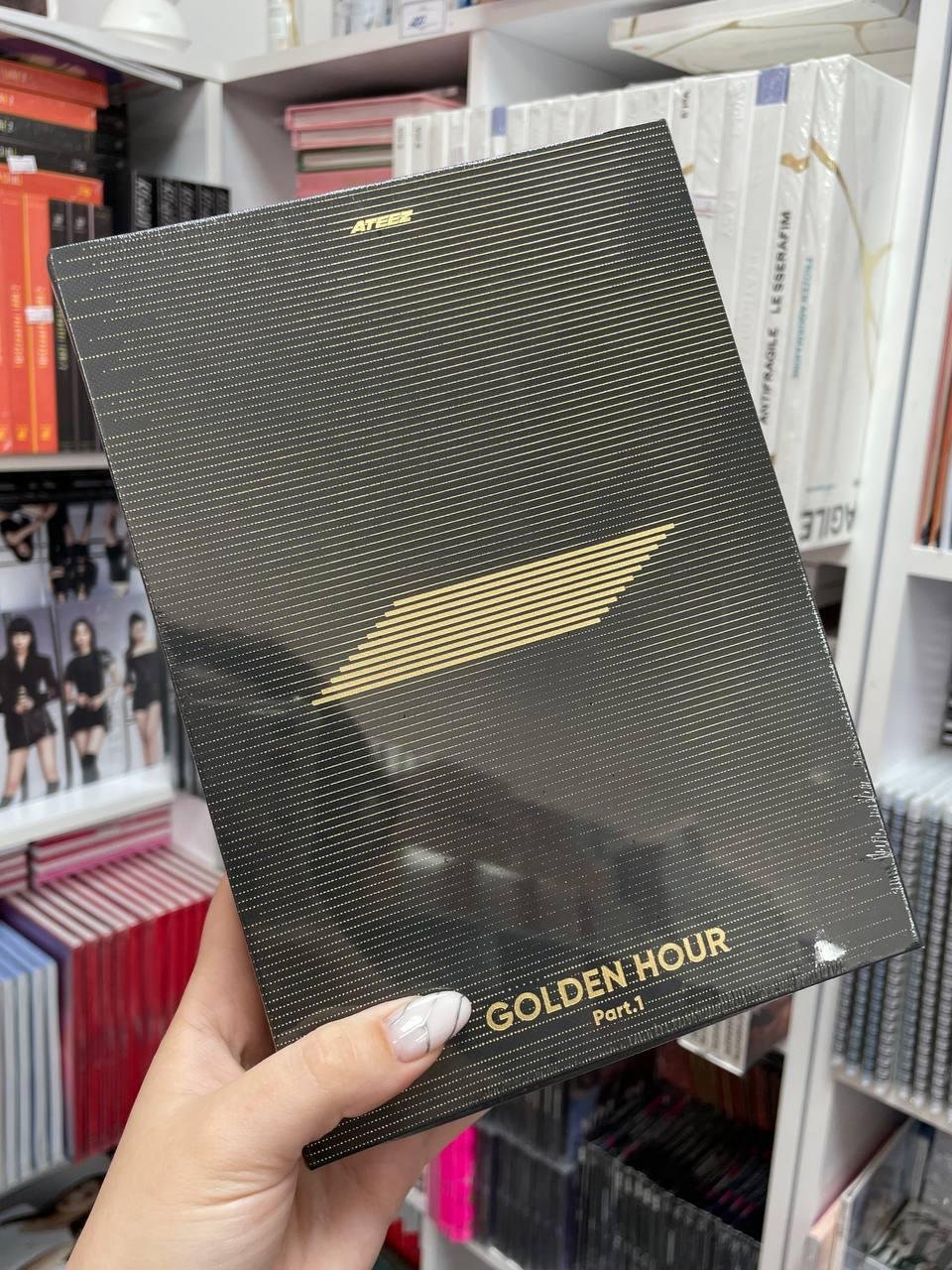 ATEEZ – GOLDEN HOUR : Part.1 (Golden Hour Ver.)
