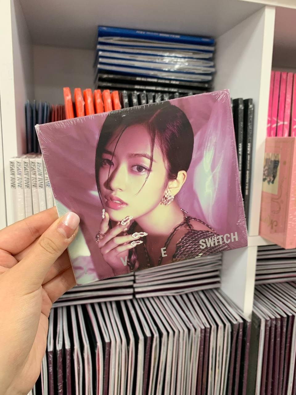 IVE – IVE SWITCH DIGIPACK