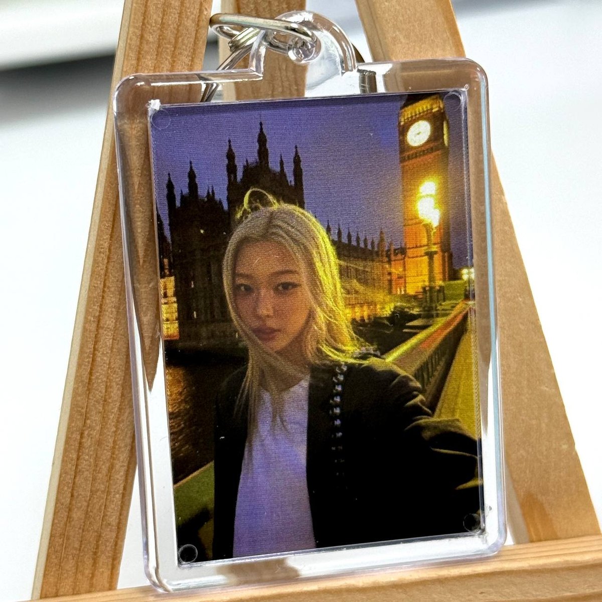 Брелочок KATSEYE