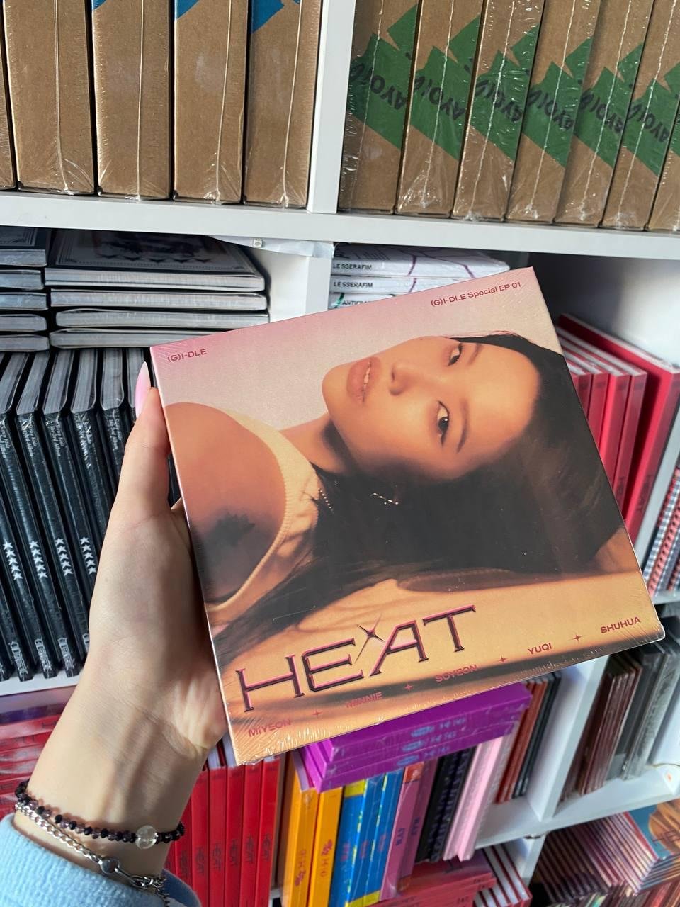 (G)I-dle - HEAT (Digipack Ver. Soyeon)