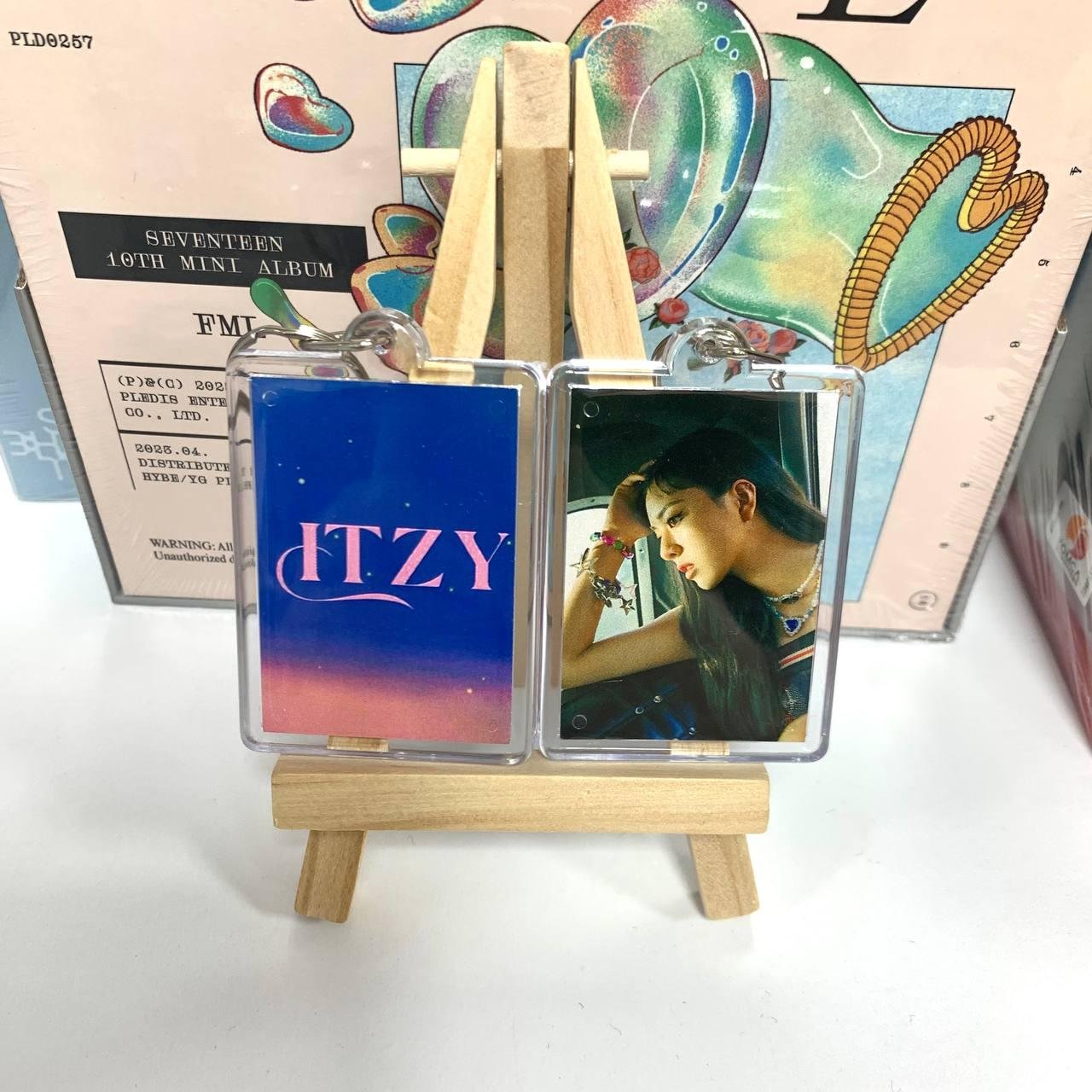 Брелочок ITZY