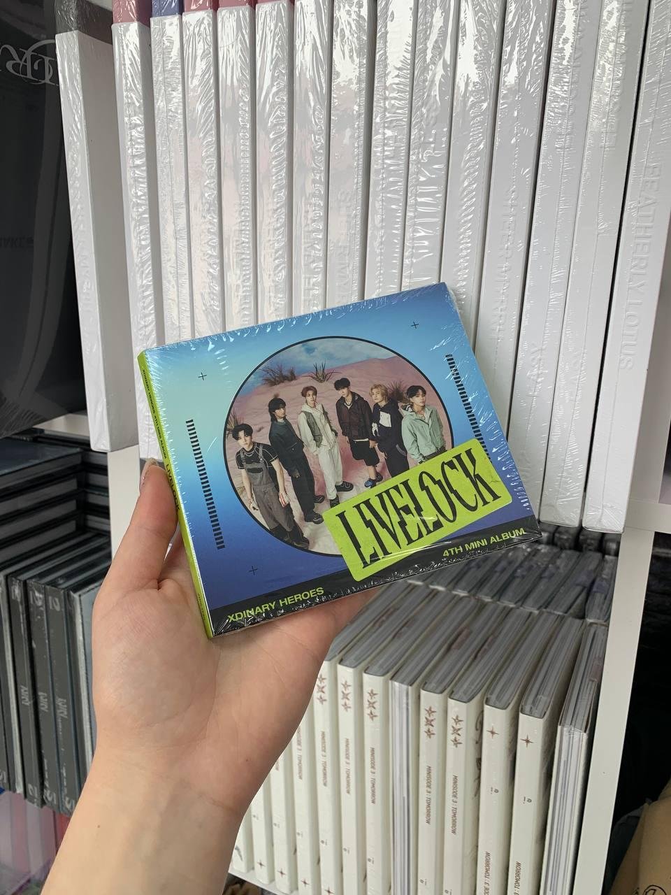 Xdinary Heroes - Livelock (Digipack Ver. Blue)