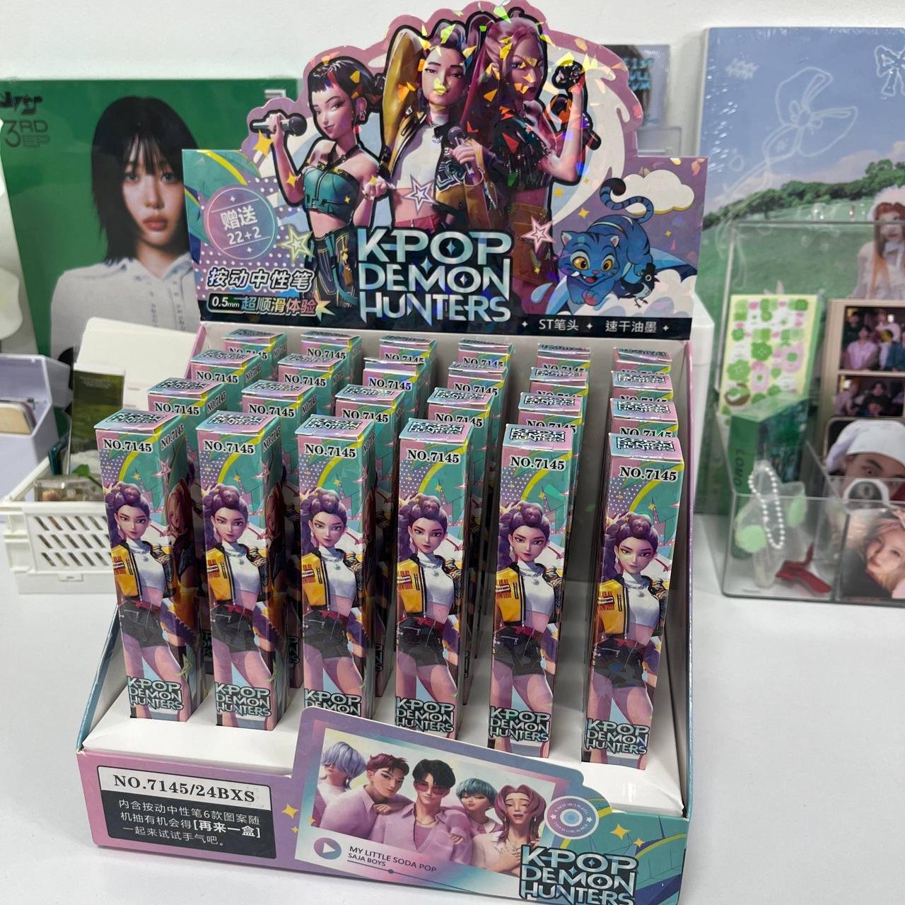 Ручка blind box "К-поп мисливці на демонів / k-pop demon hunters"