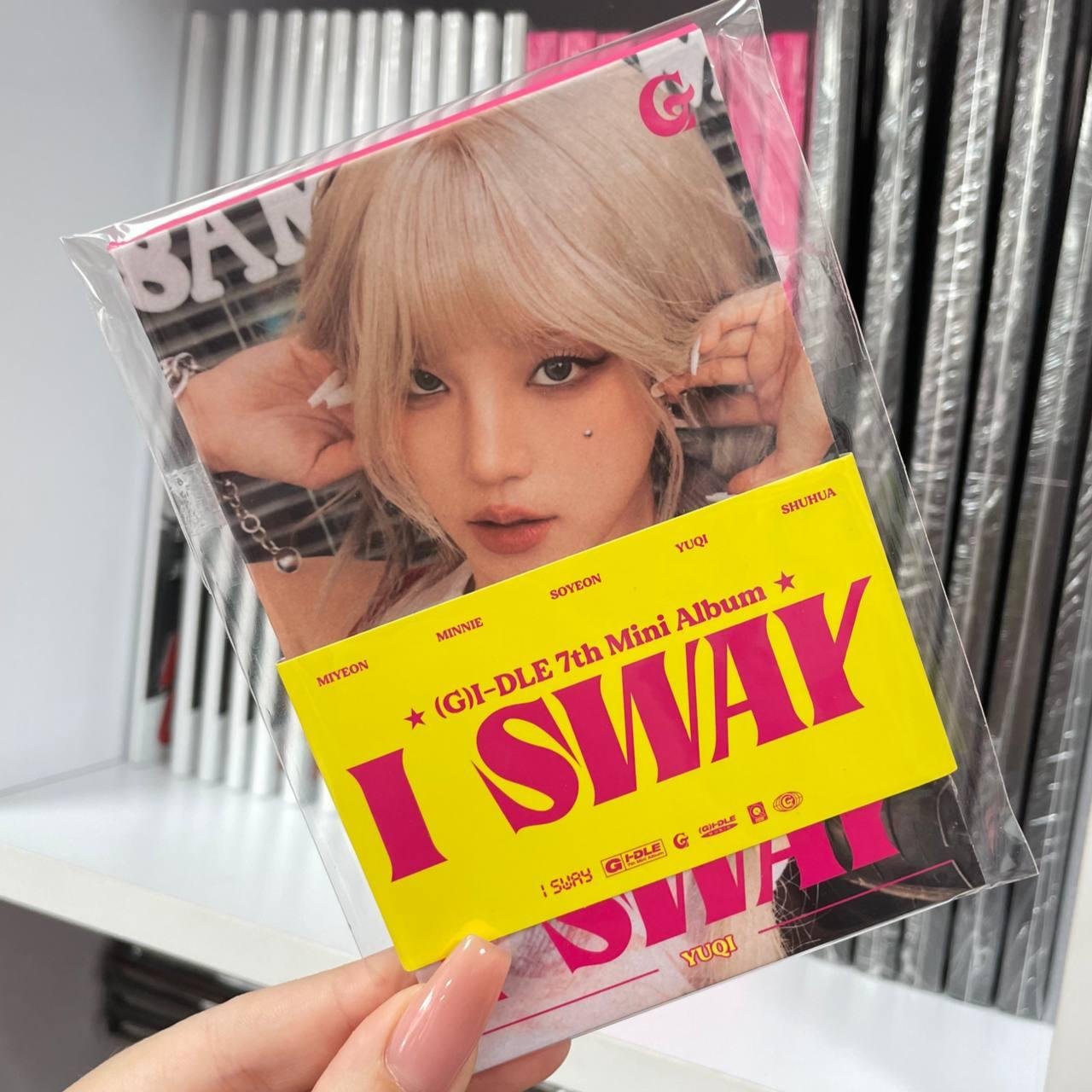 (G)I-dle - I SWAY (Poca Album Ver. Yuqi)