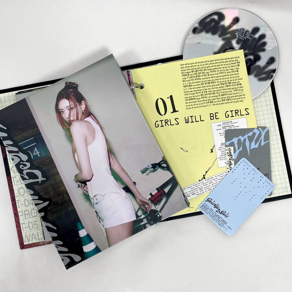 ITZY - Girls Will Be Girls (Binder Ver. Yuna)
