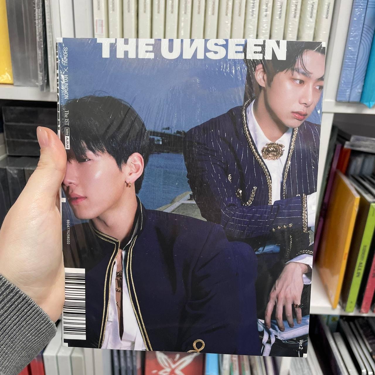 Showhu x Hyungwon - The Unseen (Ver.2)
