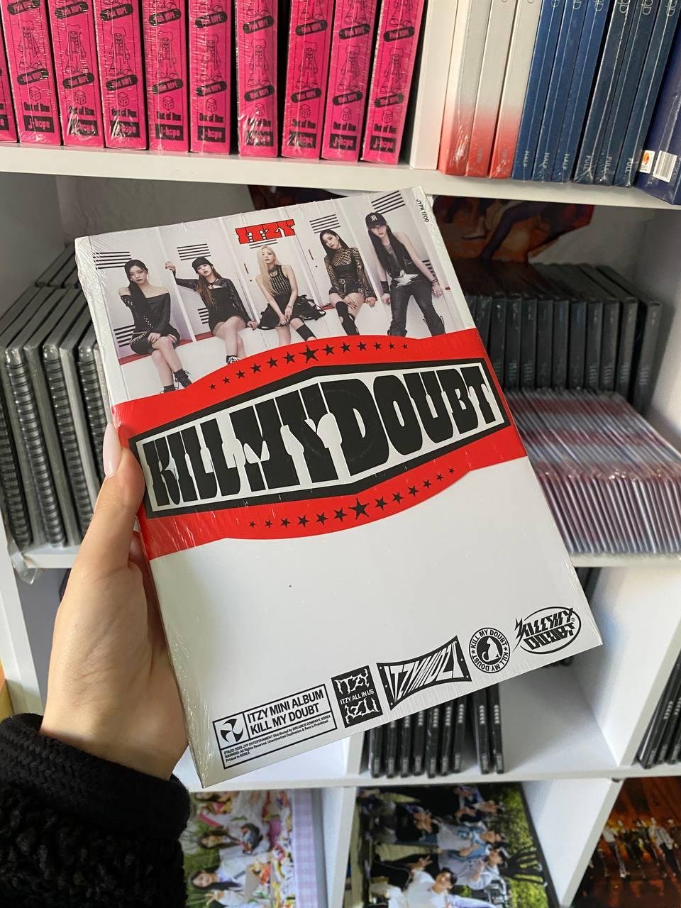 ITZY - KILL MY DOUBT (D Ver.)
