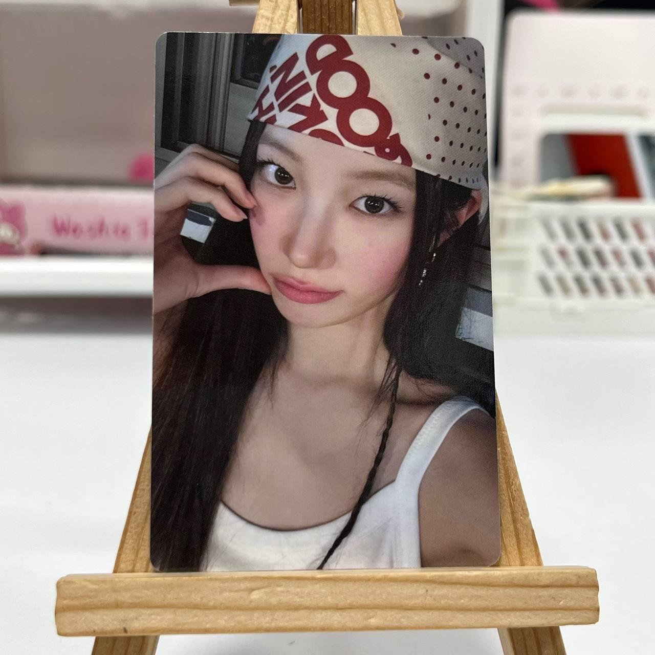 Офіційна картка Le Sserafim Weverse shop pob (можливі мілкі дефекти)