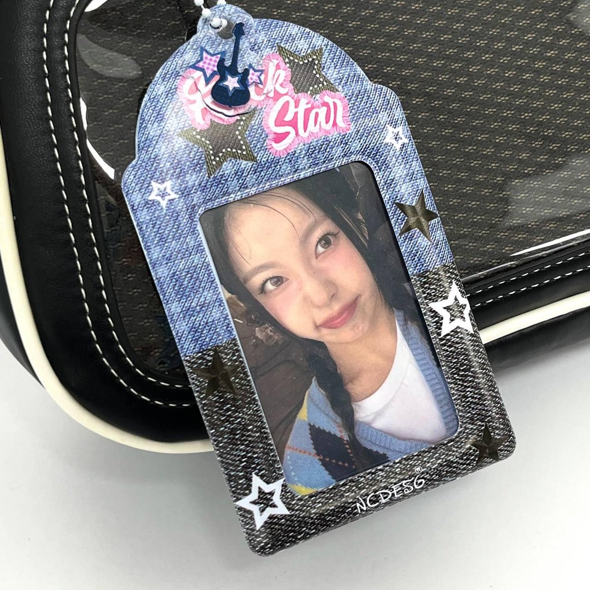 Силиконовый Картхолдер с дополнительным брелочком