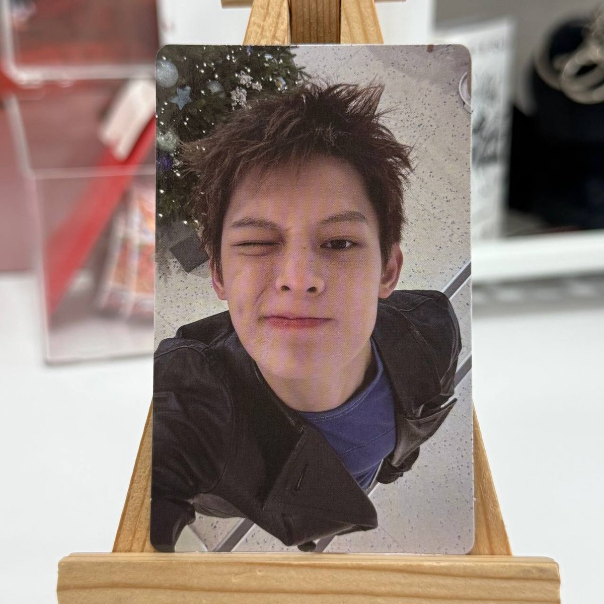Офіційна картка CORTIS weverse shop