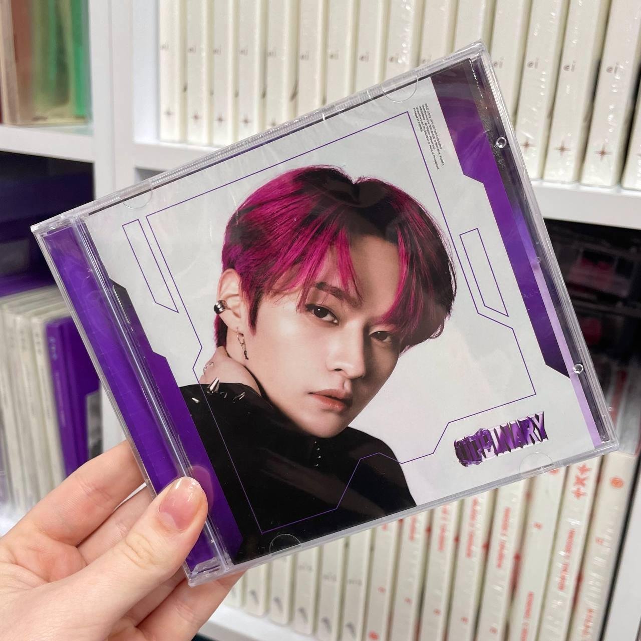 Stray Kids - ODDINARY (Jewel Case Ver. Lee Know) !Можливі подряпини на кейсі!