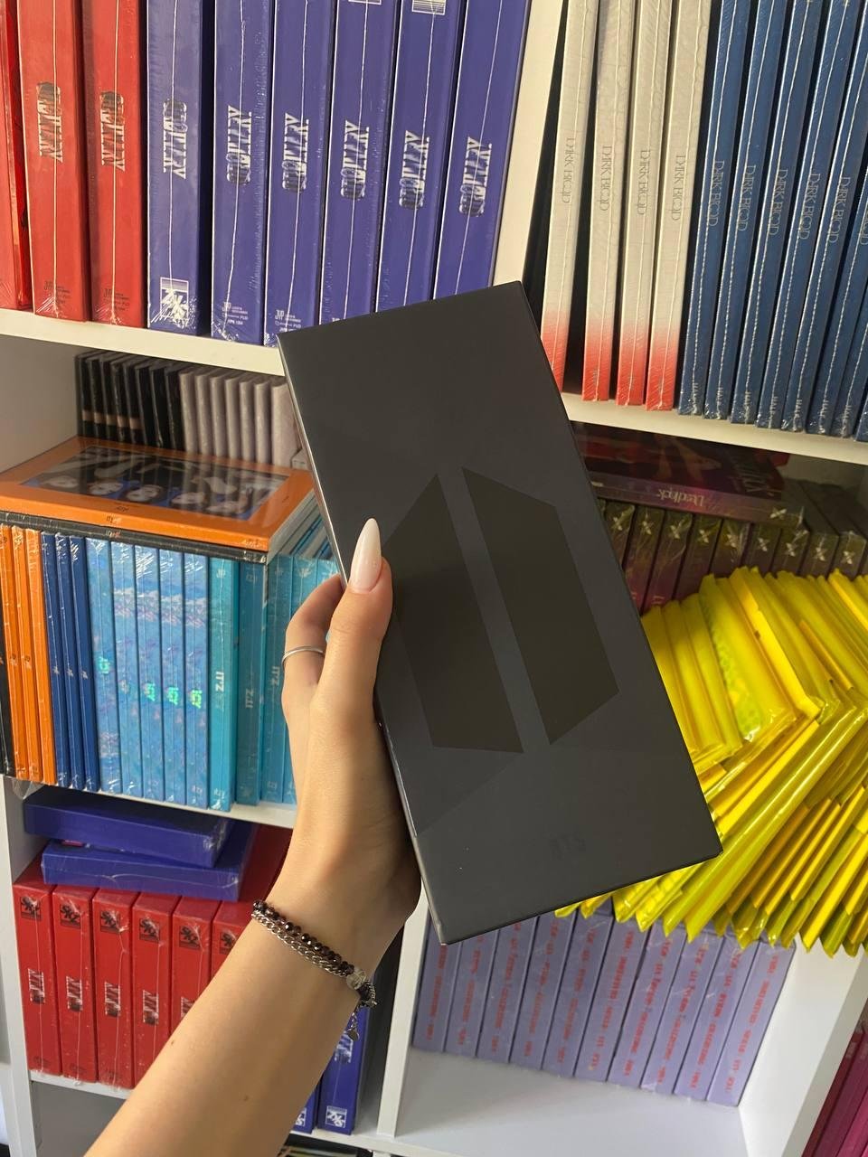 BTS – OFFICIAL LIGHTSTICK (MOTS SPECIAL EDITION) !!!!Увага є пошкодження на зовнішній упаковці !!!!