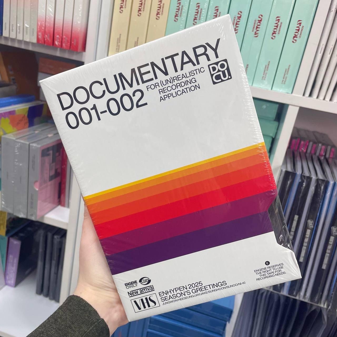 ENHYPEN - 2025 SEASON'S GREETINGS (DOCUMENTARY 001-002)