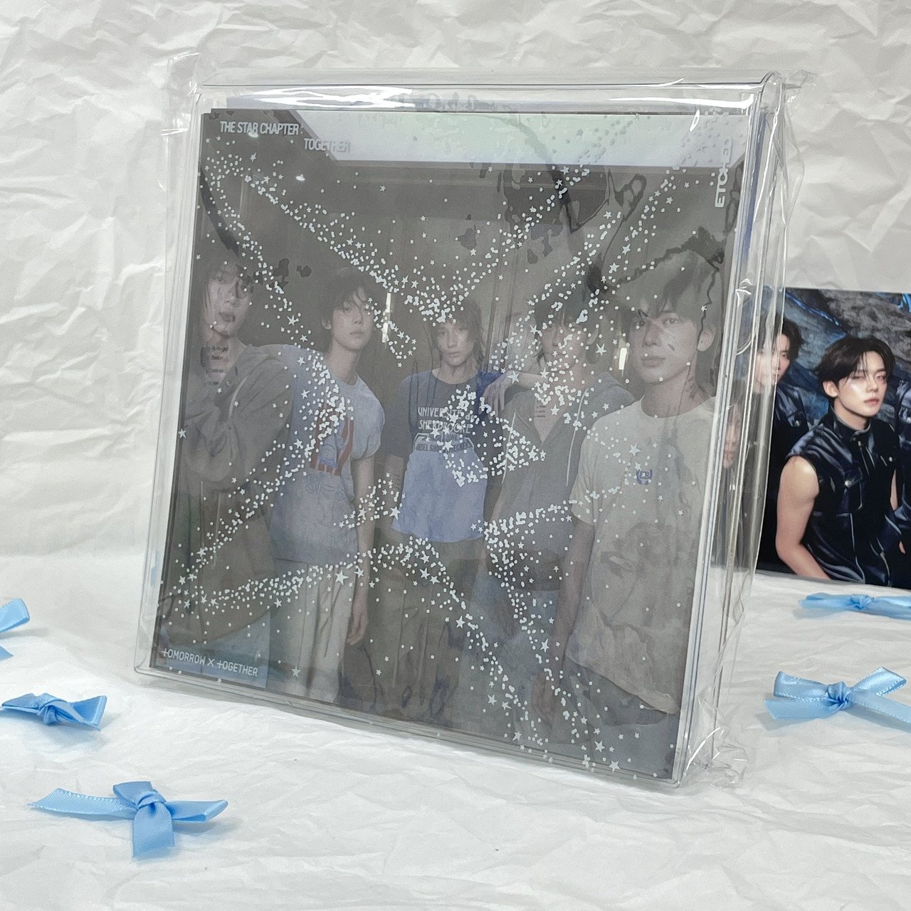 TxT - the star together etched ver
