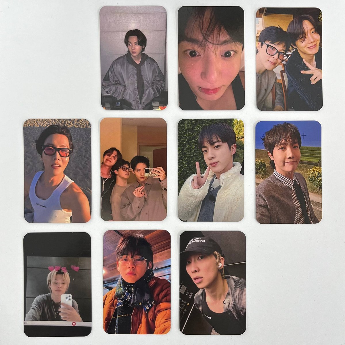 Сет двосторонніх карток BTS