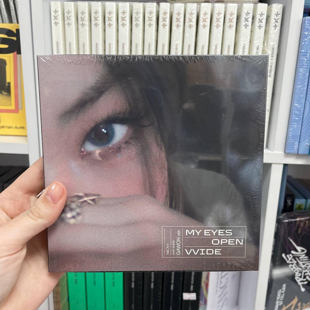 MEOVV - MY EYES OPEN VVIDE (MEOVV VER.)