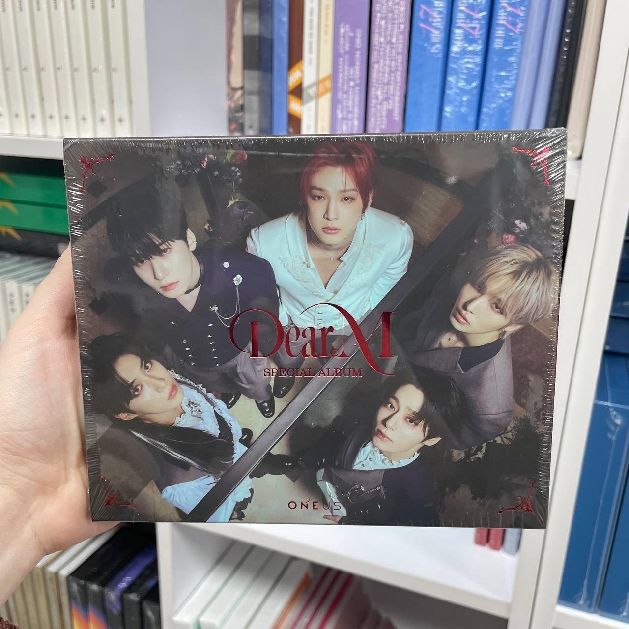 ONEUS - SPECIAL ALBUM: DEAR.M POCA ALBUM