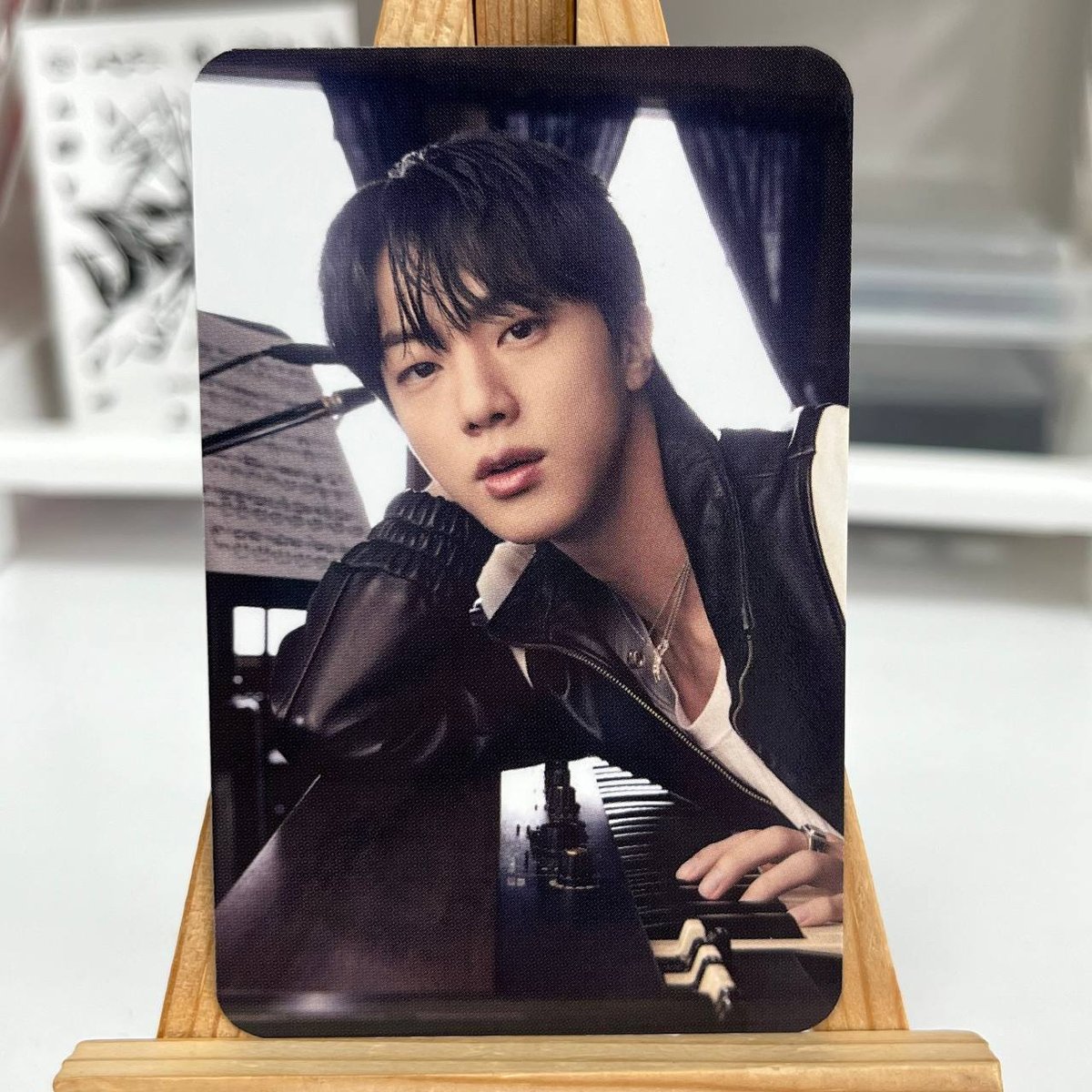 Офіційна картка BTS ALADIN POB