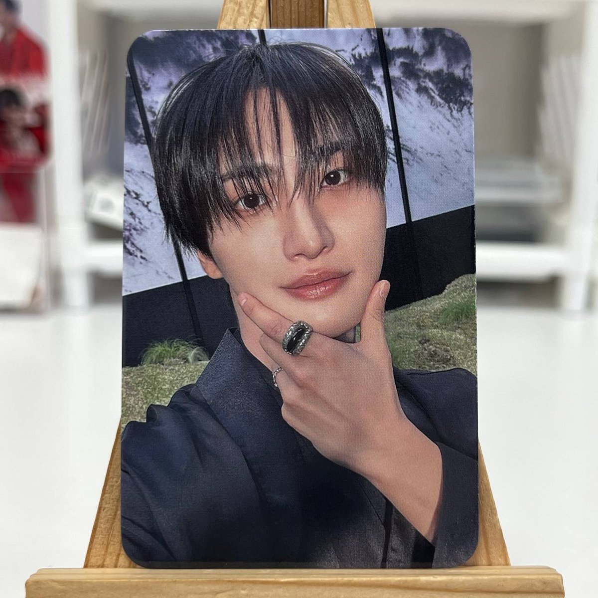 Офіційна картка ATEEZ DMM POB