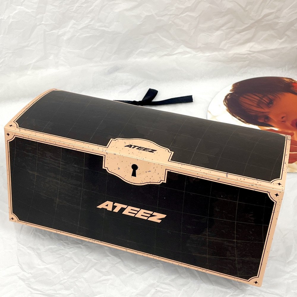 ATEEZ - OFFICIAL LIGHT STICK ver.2