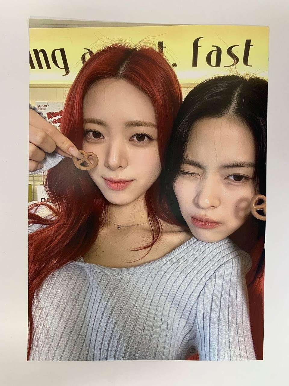 Постер ITZY