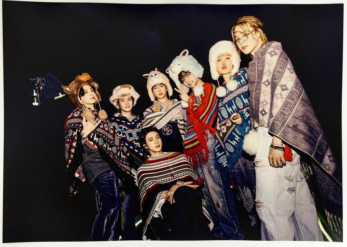 Постер BTS