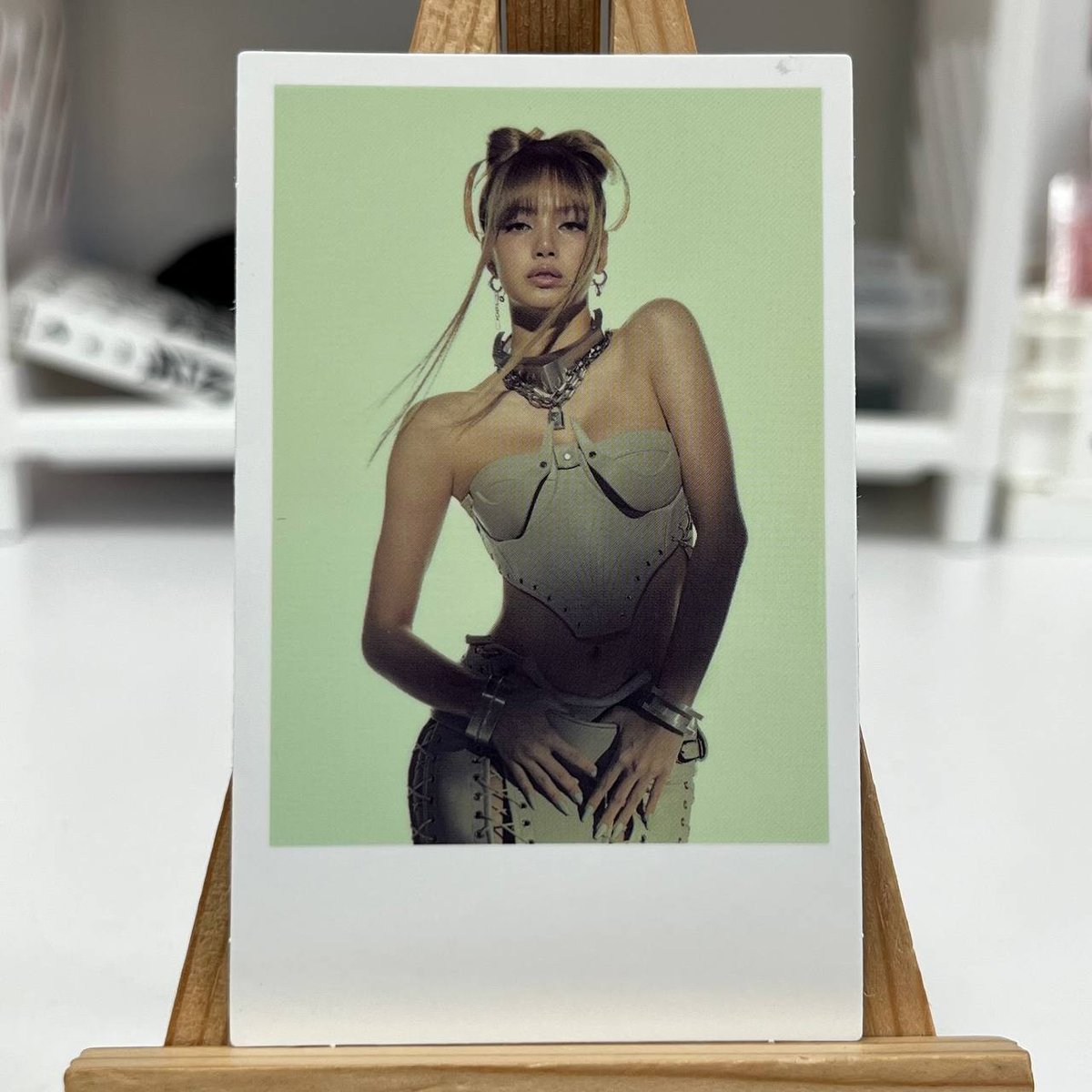 Офіційна картка BLACKPINK Weverse shop POB