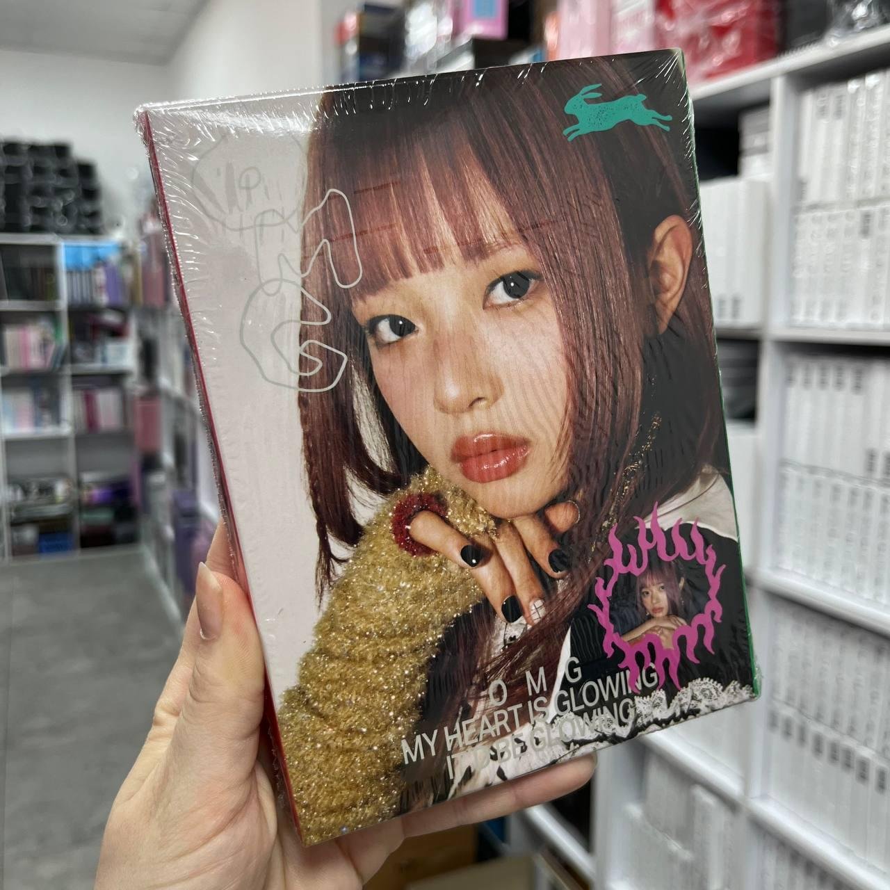 NewJeans : OMG - Message Card Ver.  ( Hanni ver.)( присутствуют повреждения )