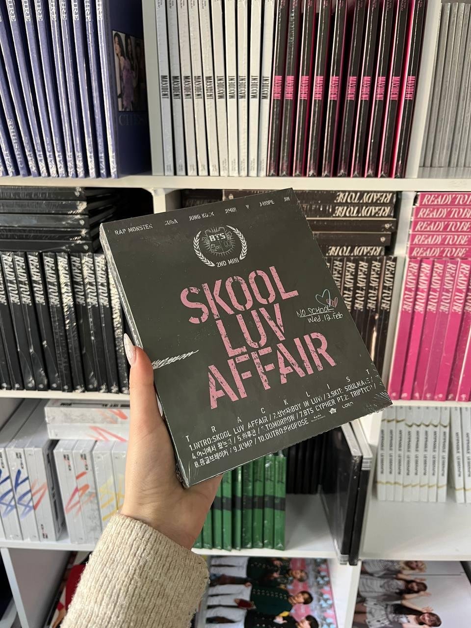 BTS - Skool Luv Affair