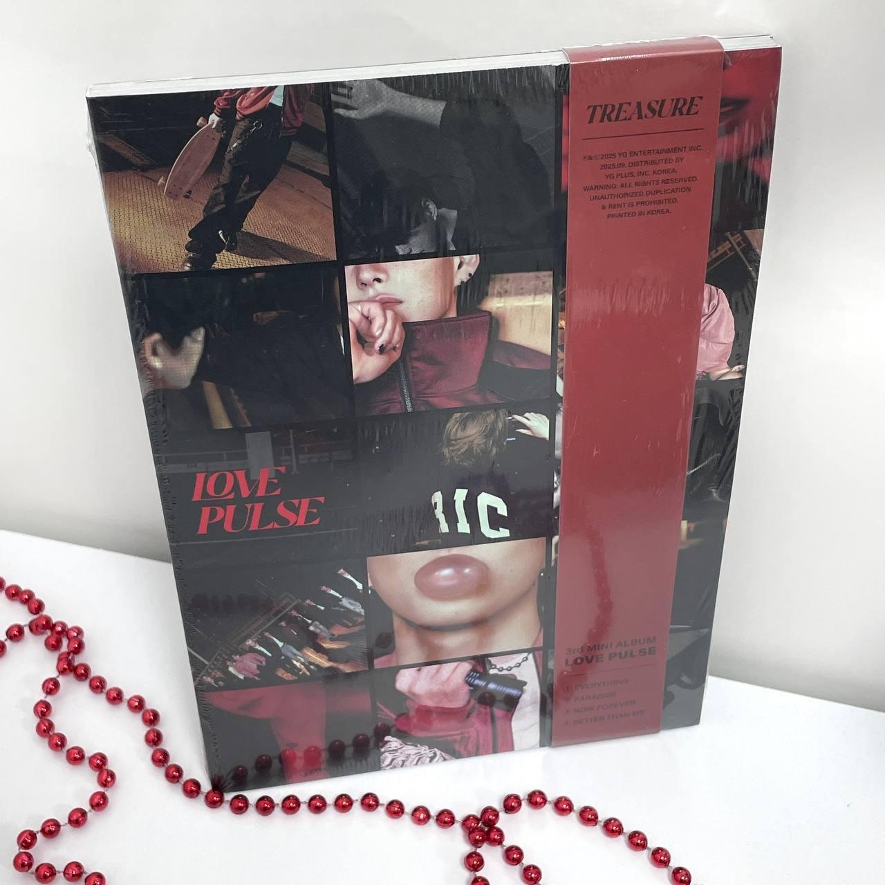 TREASURE - LOVE PULSE ( Street ver. )