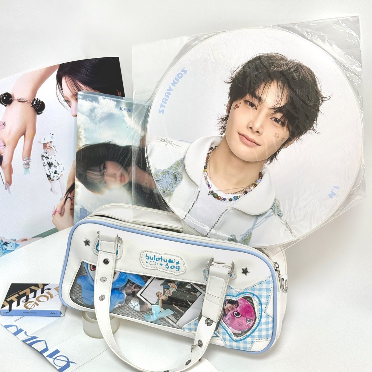 IMAGE PICKET I.N - Stray kids STAY in Our Little House