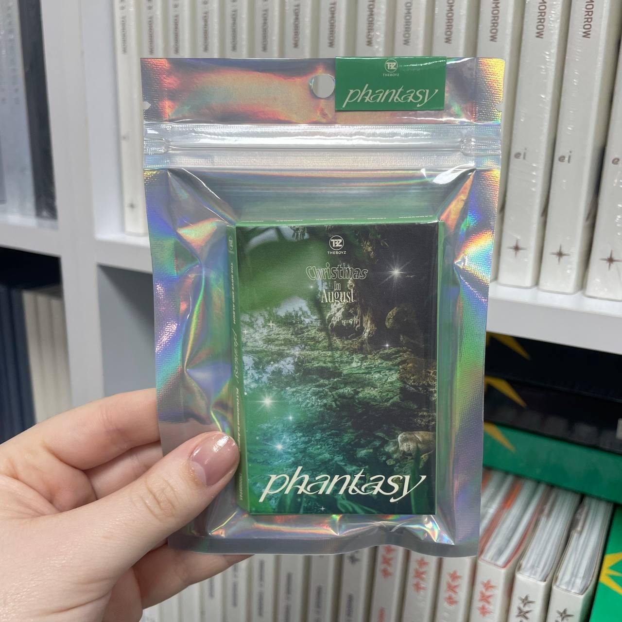 THE BOYZ - [PHANTASY] Pt.1 Christmas In August (Platform Album Ver. Present)