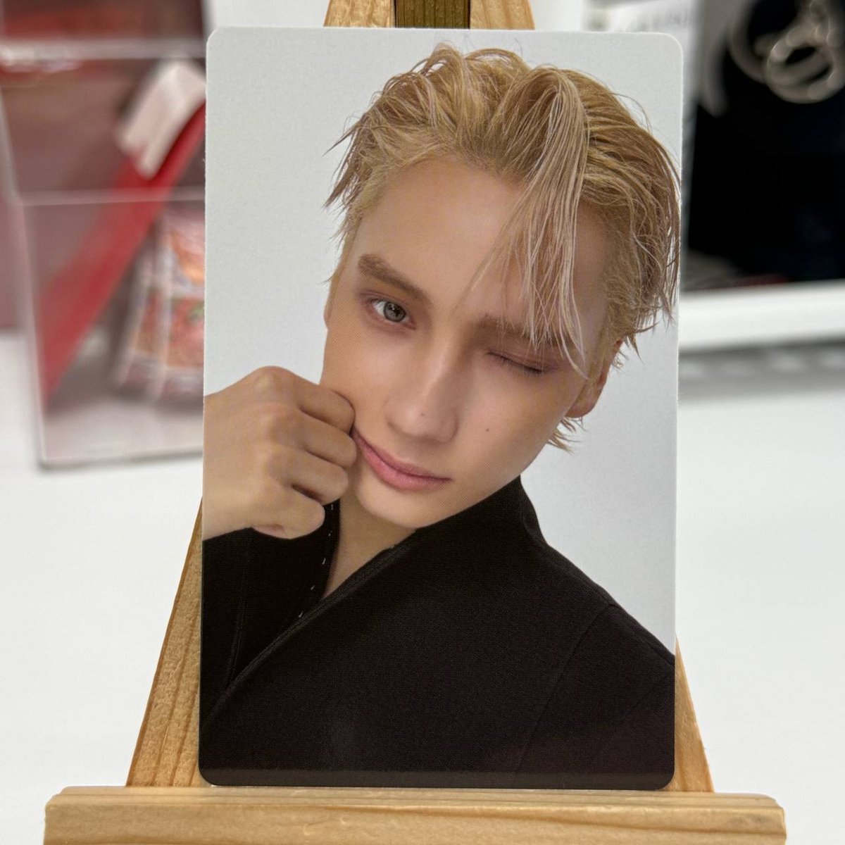 Офіційна картка TXT weverse shop