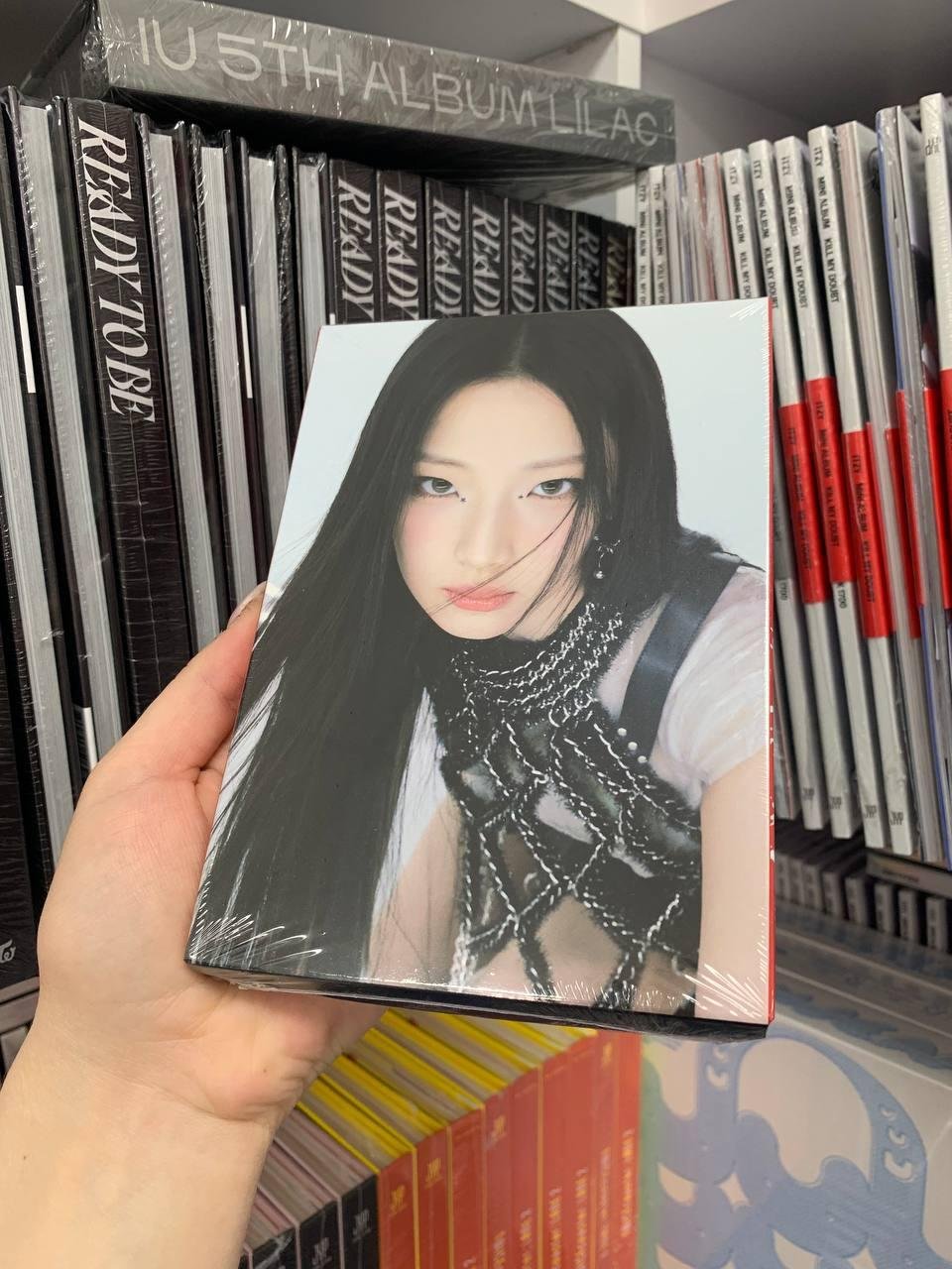 BABYMONSTER – BABYMONS7ER YG TAG ver. RUKA !!!Увага зовнішня коробка пошкоджена!!!